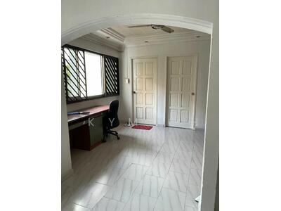 For Rent - 824 Yishun Street 81