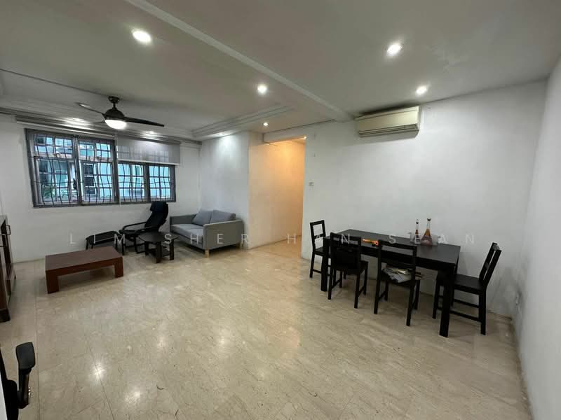 8 Eden Grove, 8 Eden Grove, 3 Bedrooms, 1,000 sqft, Apartment For Rent, by Lim Sher Han Sean, 24543948 - PropertyGuru.com.sg