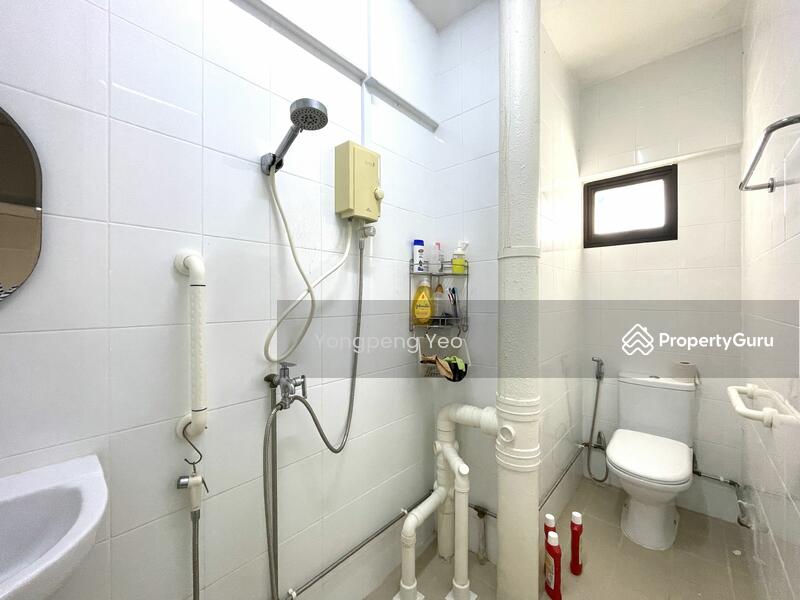 For Sale - 125 Serangoon North Avenue 1