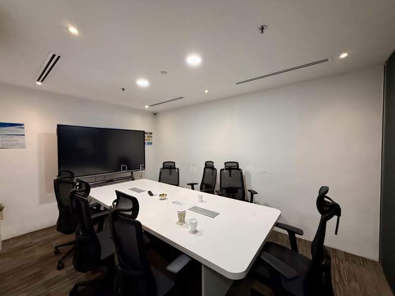 International Plaza, 10 Anson Road, 2,842 sqft, Office For Rent, by Devin Lee, 24546129 - CommercialGuru.com.sg