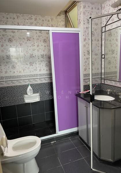 Astoria Park, 32 Lorong Mydin, Eunos / Geylang / Paya Lebar, 2 Bedrooms, 856 sqft, Condominium For Rent, by Lawrence Goh, 24547825 - Master Room Attached Toilet Layout Part 1 Of 2. - PropertyGuru.com.sg