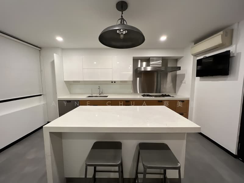 Botanic Gardens View, 1 Taman Serasi, 2 Bedrooms, 1,410 sqft, Apartment For Rent, by Rayne Chua 蔡美慧, 24548109 - PropertyGuru.com.sg