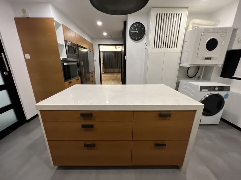 Botanic Gardens View, 1 Taman Serasi, 2 Bedrooms, 1,410 sqft, Apartment For Rent, by Rayne Chua 蔡美慧, 24548109 - PropertyGuru.com.sg