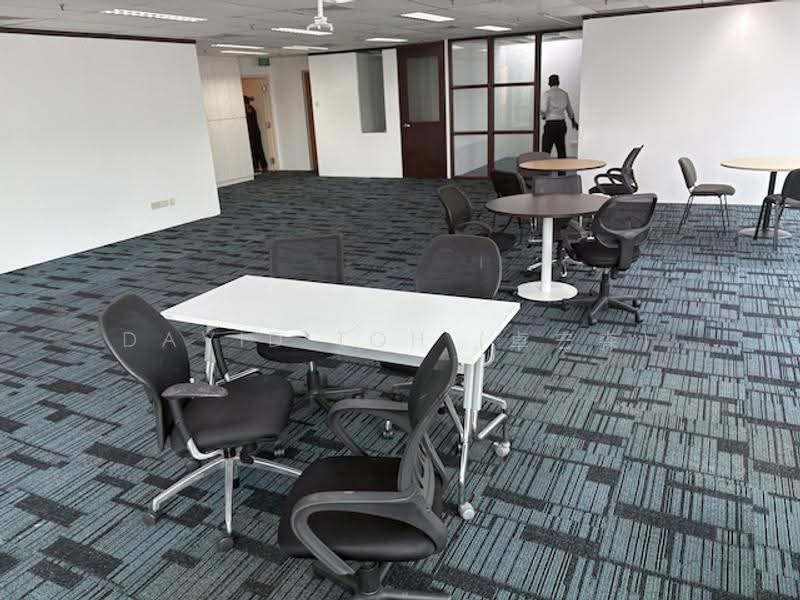 Exclusive Floor Fitted Office, Raffles Place, Boat Quay / Raffles Place / Marina, 2,659 sqft, Office For Rent, by David Toh (卓宏森), 24548659 - Interior - CommercialGuru.com.sg