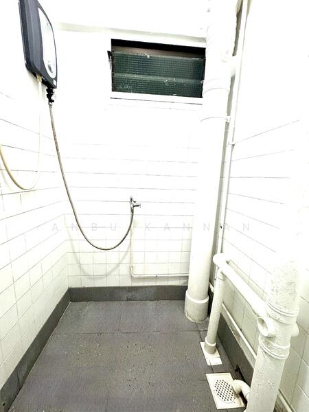 105 Henderson Crescent, 105 Henderson Crescent, 2 Bedrooms, 65 sqft, HDB Flat For Rent, by Anbu Kannan, 24548988 - PropertyGuru.com.sg