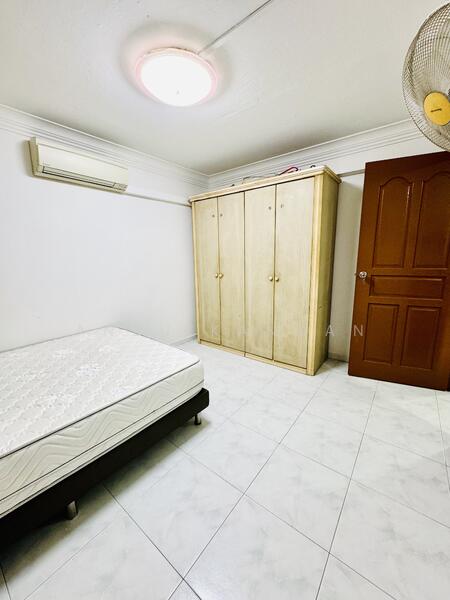 105 Henderson Crescent, 105 Henderson Crescent, 2 Bedrooms, 65 sqft, HDB Flat For Rent, by Anbu Kannan, 24548988 - PropertyGuru.com.sg