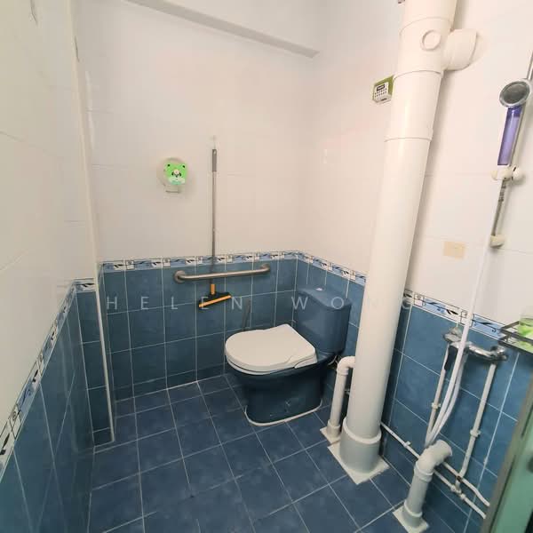 402 Jurong West Street 42, 402 Jurong West Street 42, Room Rental, 400 sqft, HDB Flat For Rent, by Helen Wong, 24549164 - PropertyGuru.com.sg