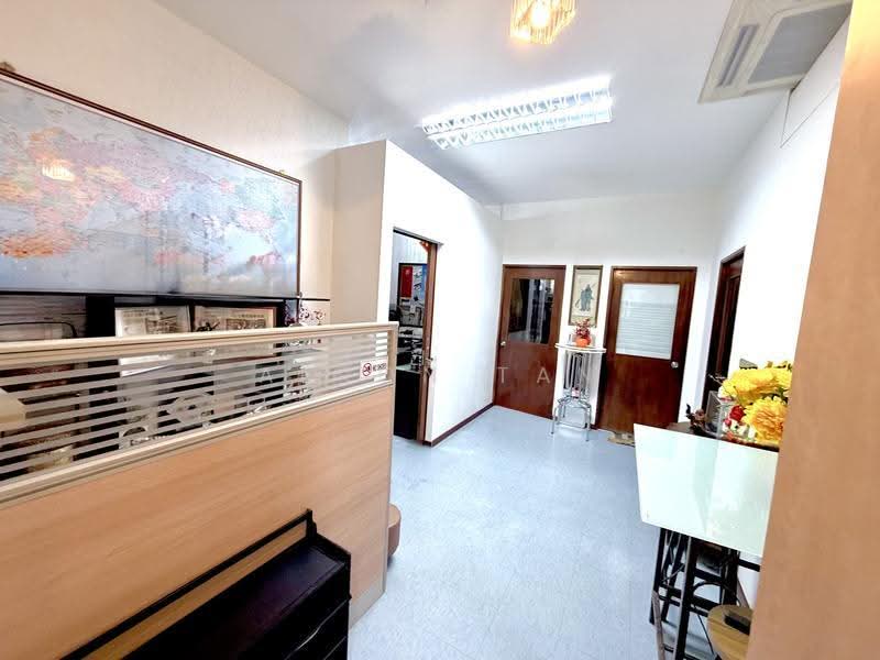 E-Centre @ Redhill, 3791 Jalan Bukit Merah, Alexandra / Commonwealth, 240 sqft, Light Industrial (B1) For Rent, by Aeron Tan, 24549470 - Interior - CommercialGuru.com.sg