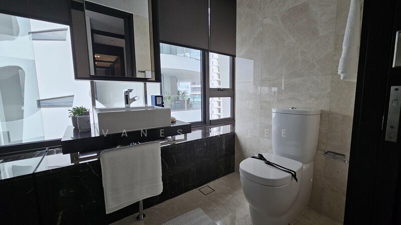 Cape Royale, 25 Cove Way, 3 Bedrooms, 1,905 sqft, Condominium For Sale, by Vanessa Lee, 24549623 - PropertyGuru.com.sg