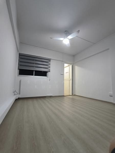 276 Tampines Street 22, 276 Tampines Street 22, Room Rental, 200 sqft, HDB Flat For Rent, by Stephanie Kuet LY, 24549962 - PropertyGuru.com.sg