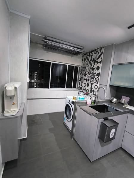276 Tampines Street 22, 276 Tampines Street 22, Room Rental, 200 sqft, HDB Flat For Rent, by Stephanie Kuet LY, 24549962 - PropertyGuru.com.sg