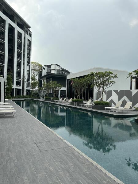 For Rent - Mayfair Modern