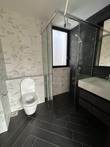 For Rent - Mayfair Modern