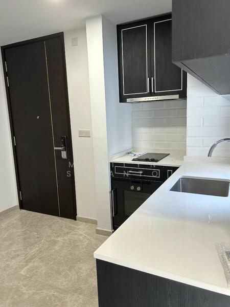 For Rent - Mayfair Modern