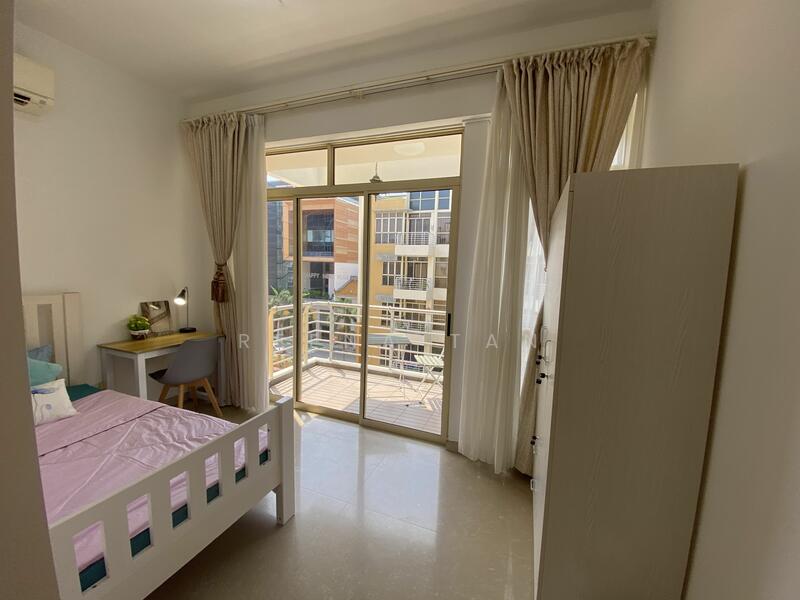 For Rent - Sims Green