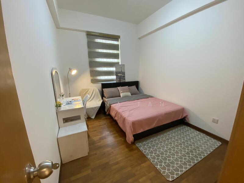 For Rent - Sims Green