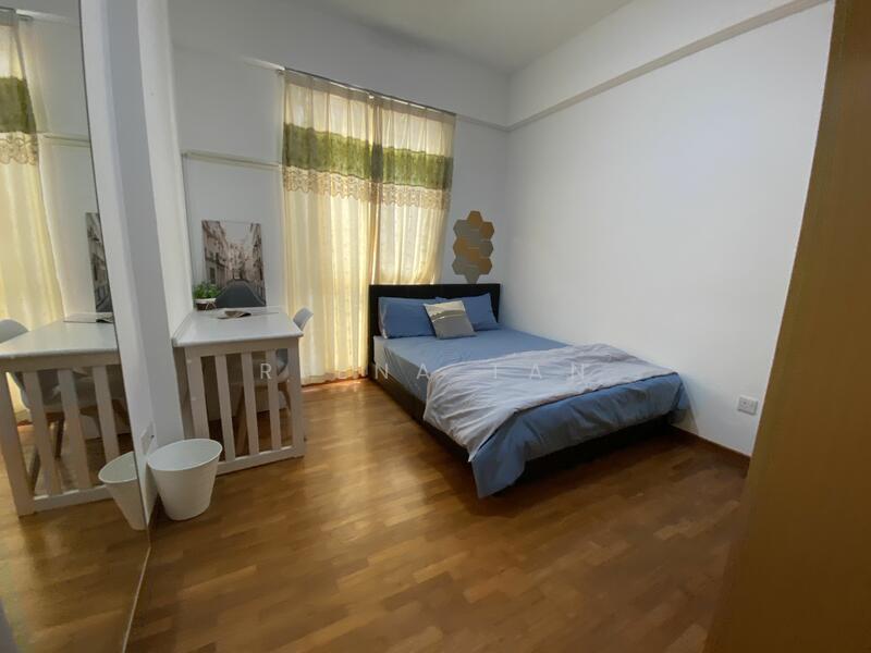 For Rent - Sims Green