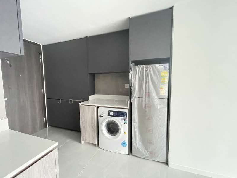 Riverfront Residences, 41 Hougang Avenue 7, 2 Bedrooms, 721 sqft, Condominium For Rent, by Johnson Ooi, 24552274 - PropertyGuru.com.sg