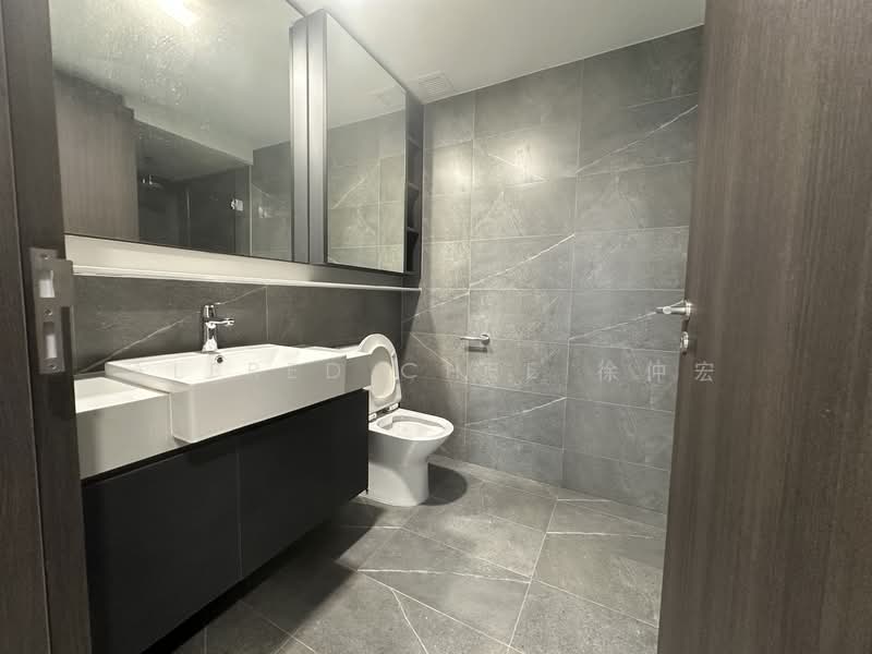 Riverfront Residences, 47 Hougang Avenue 7, 2 Bedrooms, 721 sqft, Condominium For Rent, by Alfred Chee 徐仲宏, 24552585 - PropertyGuru.com.sg