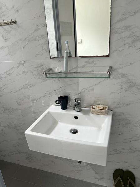 Hock Mansions, 1 Wilkie Terrace, Room Rental, 120 sqft, Apartment For Rent, by Fernn Lim, 24552962 - PropertyGuru.com.sg