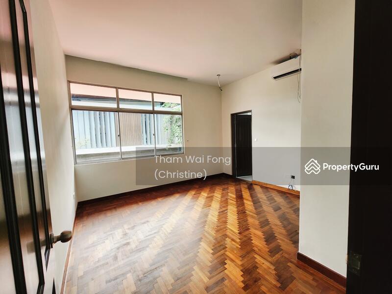For Rent - Vanda crescent