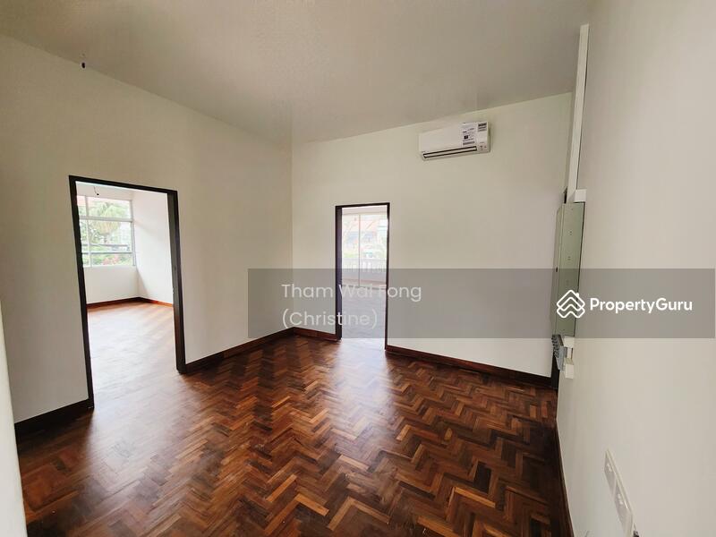 For Rent - Vanda crescent
