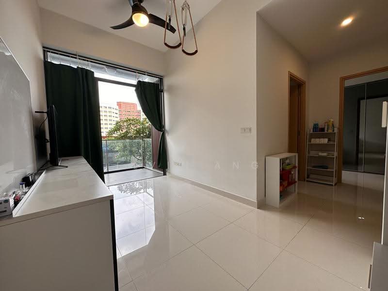 Midtown Residences, 1189 Upper Serangoon Road, Hougang / Punggol / Sengkang, 2 Bedrooms, 656 sqft, Condominium For Sale, by Elvin Ang, 24553581 - PropertyGuru.com.sg