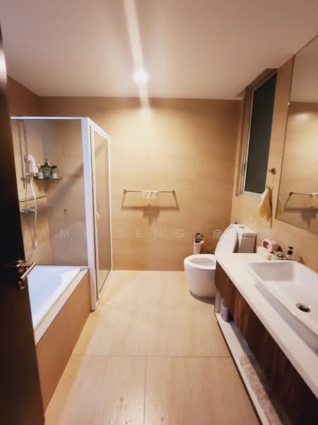 Citylights, 86 Jellicoe Road, 3 Bedrooms, 1,893 sqft, Condominium For Rent, by Amy Zeng 房姐姐, 24553780 - Master Bedrrom Bathroom  - PropertyGuru.com.sg