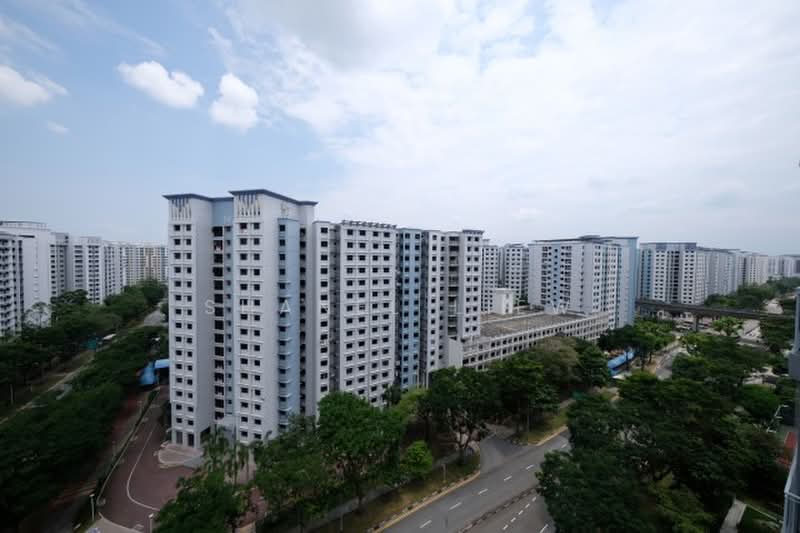 The Luxurie, 11 Compassvale Road, 1 Bedroom, 452 sqft, Condominium For Rent, by Shanel Liew, 24555570 - PropertyGuru.com.sg