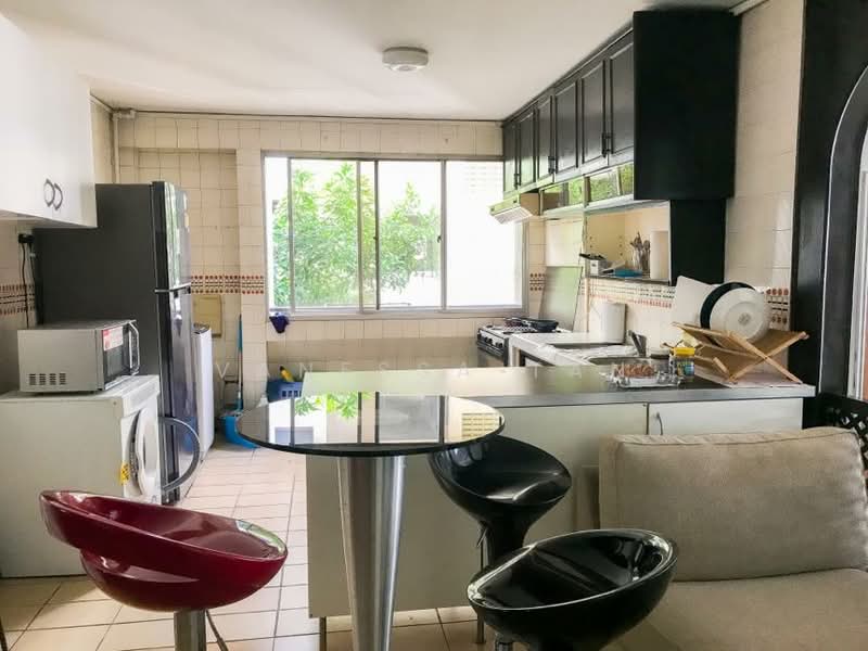 Emerald Hill Apartment, 41 Emerald Hill Road, Room Rental, 180 sqft, Apartment For Rent, by Vanessa Tan, 24556130 - PropertyGuru.com.sg