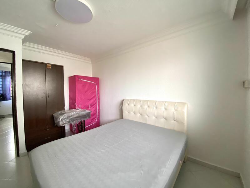 614 Hougang Avenue 8, 614 Hougang Avenue 8, Room Rental, 120 sqft, HDB Flat For Rent, by Amelia Chia, 24556435 - PropertyGuru.com.sg