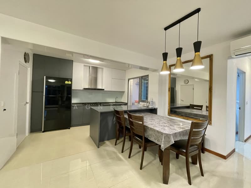 36 Margaret Drive HDB Flat For Sale at S$ 1,650,000 | PropertyGuru Singapore - Dining Area 