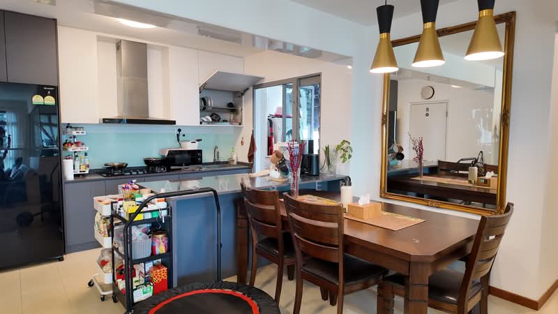 36 Margaret Drive HDB Flat For Sale at S$ 1,650,000 | PropertyGuru Singapore - Dining Area