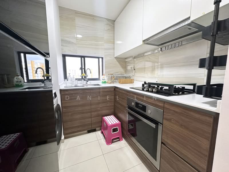 The Brownstone, 160 Canberra Drive, 2 Bedrooms, 753 sqft, Executive Condominium For Rent, by Daniel Lin, 24560038 - PropertyGuru.com.sg