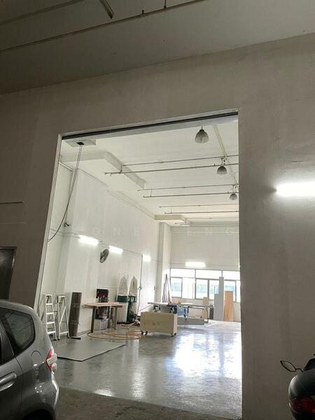 Mandai Connection, 7 Mandai Link, 1,711 sqft, Factory / Workshop (B2) For Sale, by Agnes Eng, 24560570 - CommercialGuru.com.sg