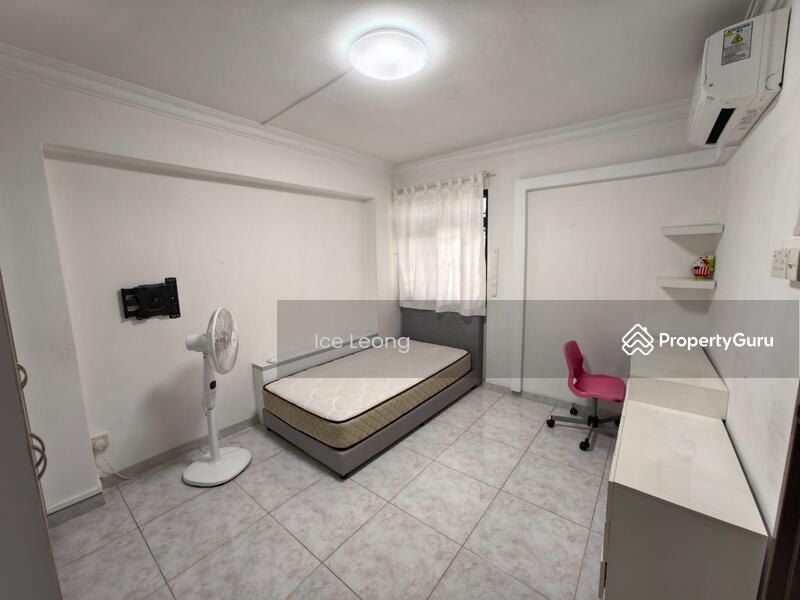 For Rent - 296 Yishun Street 20