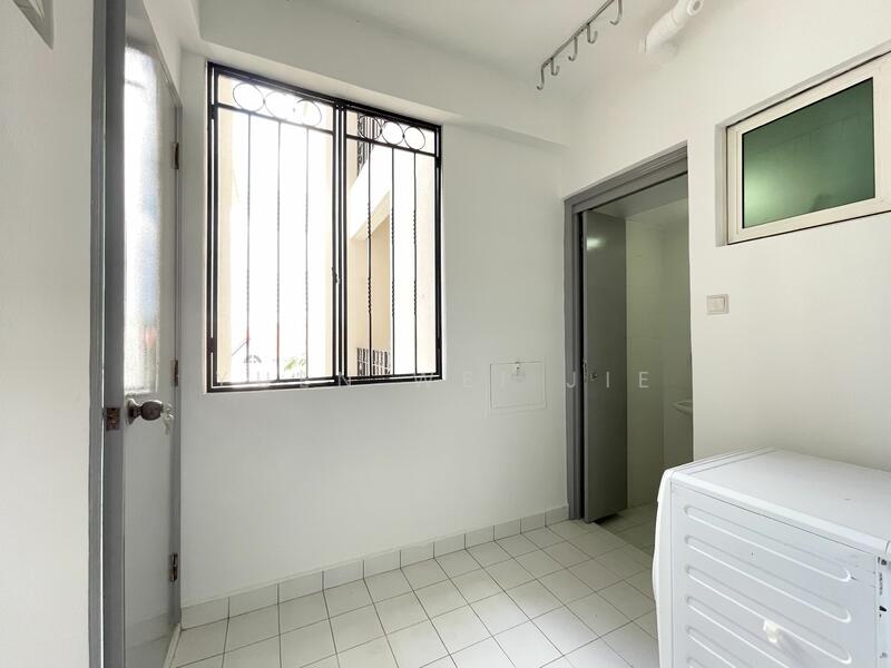 For Rent - Estella Gardens