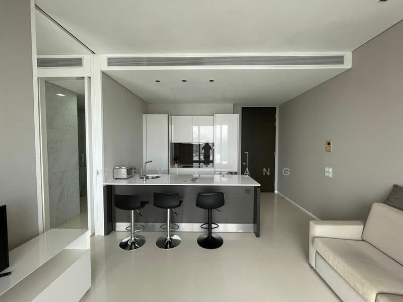 Scotts Square, 6 Scotts Road, 1 Bedroom, 635 sqft, Apartment For Rent, by Calvin Kang, 24561992 - PropertyGuru.com.sg