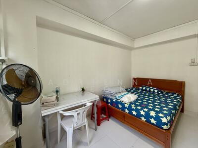 For Rent - 82 Strathmore Avenue