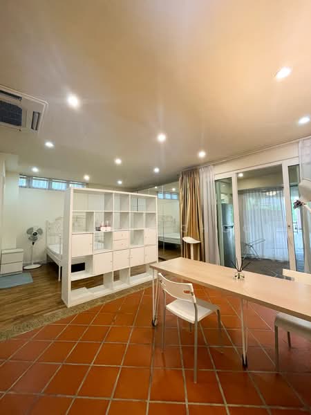 Spacious Studio at Chancery Hill Road, Chancery Hill Road, Studio, 850 sqft, Apartment For Rent, by Winnie Choo, 24562217 - PropertyGuru.com.sg