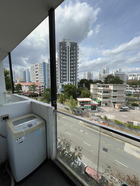 For Rent - Suites @ Sims