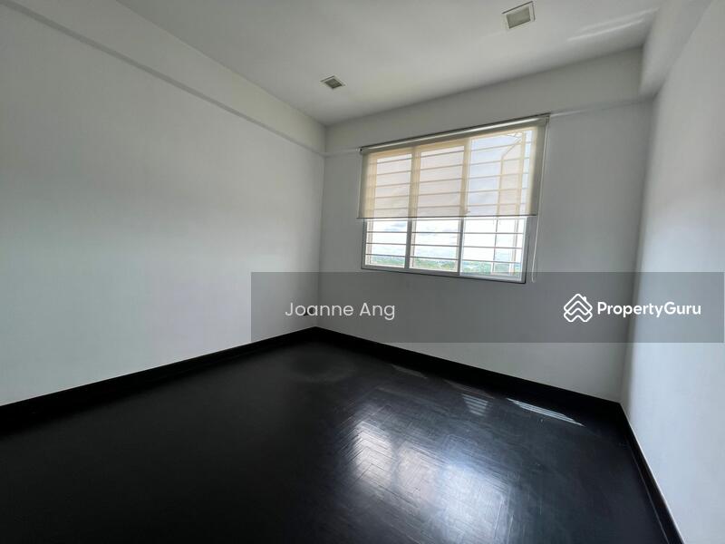 For Rent - Castle Green