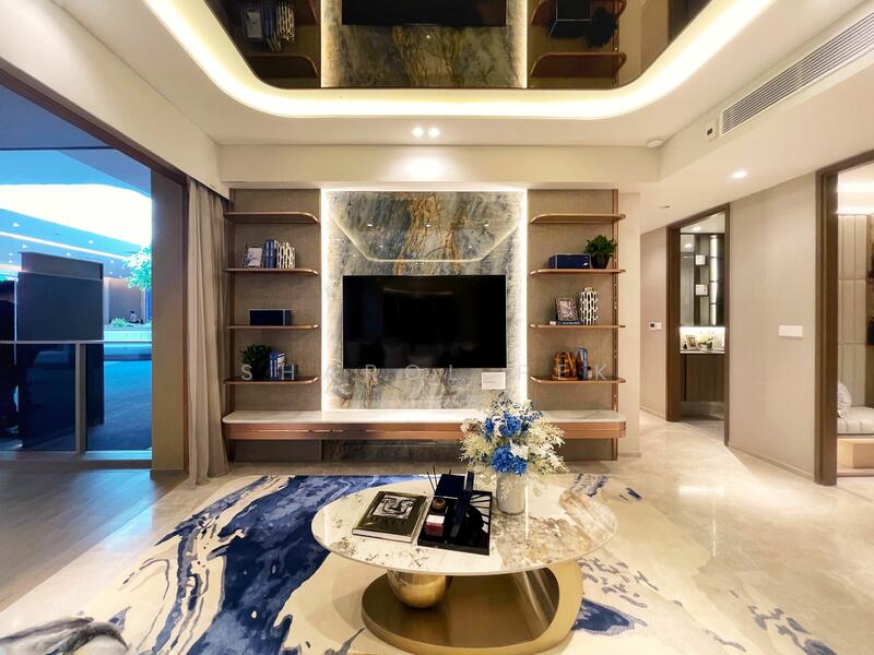 For Sale - Grand Dunman