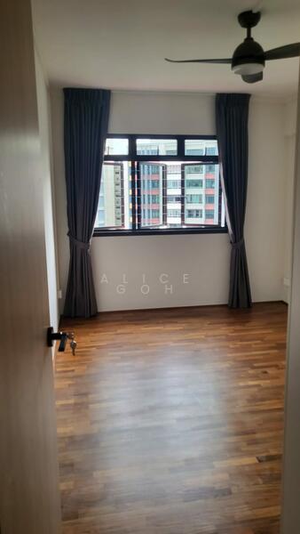 For Rent - 585 Woodlands Drive 16