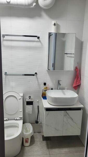 For Rent - 585 Woodlands Drive 16