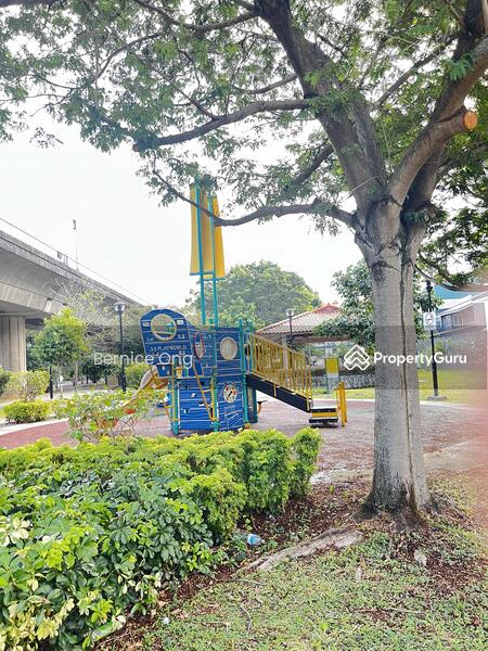 For Rent - Beautiful House with all ensuite n baths and Garden near MRT Eunos/Kembangan/Bedok