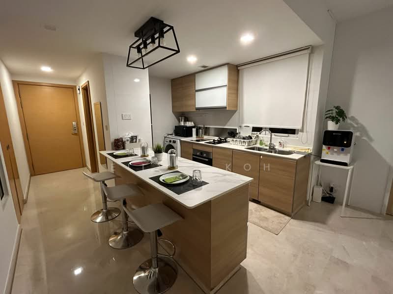 Parc Emily, 7 Mount Emily Road, Orchard / River Valley, Room Rental, 100 sqft, Condominium For Rent, by Eileen Koh, 24564636 - PropertyGuru.com.sg