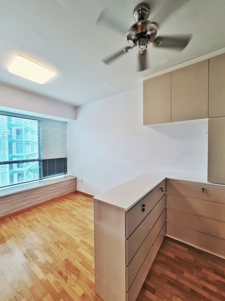 The Gale, 78 Flora Road, 2 Bedrooms, 1,033 sqft, Condominium For Rent, by Rey Ng, 24564922 - PropertyGuru.com.sg