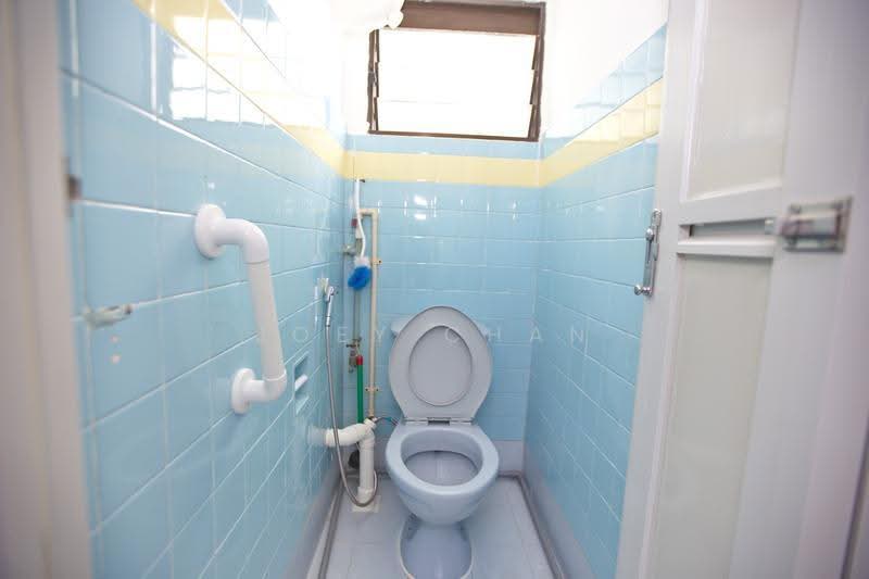 115 Lorong 1 Toa Payoh, 115 Lorong 1 Toa Payoh, Balestier / Toa Payoh, 3 Bedrooms, 700 sqft, HDB Flat For Rent, by Joey Chan, 24565056 - PropertyGuru.com.sg