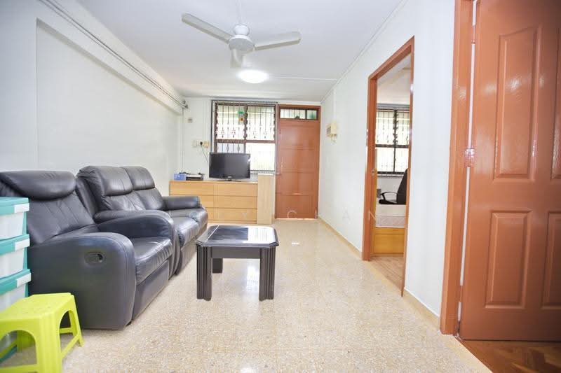 115 Lorong 1 Toa Payoh, 115 Lorong 1 Toa Payoh, Balestier / Toa Payoh, 3 Bedrooms, 700 sqft, HDB Flat For Rent, by Joey Chan, 24565056 - PropertyGuru.com.sg